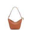 bolso-loewe-mini-hammock-camel