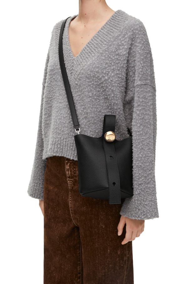 bolso-pebble-bucket-mini-loewe