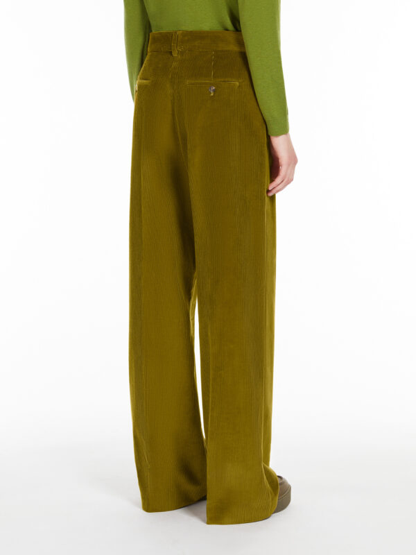 Pantalón de terciopelo Maxmara verde