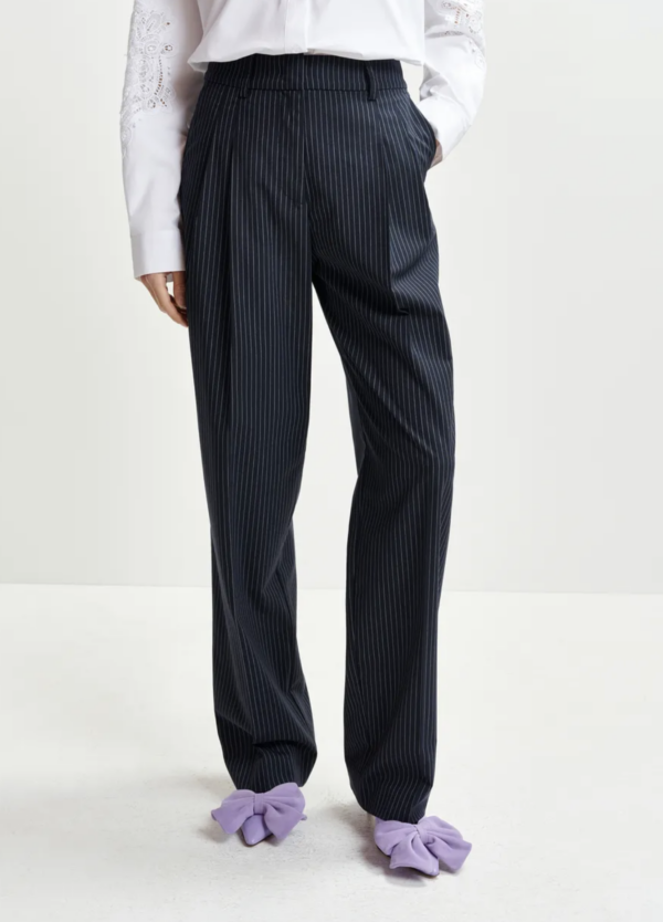 Pantalon-a-rayas-Essentiel