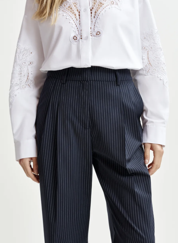 Pantalon-a-rayas-Essentiel