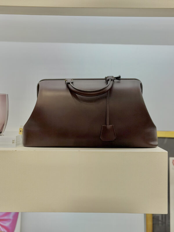 CELINE MARRÓN CHOCOLATE